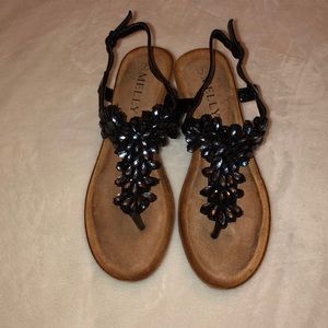 NWOT Melly Sandals